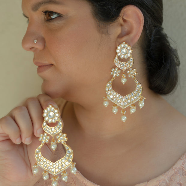 Kundan Chandbalis