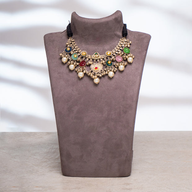 Metal Necklace Set