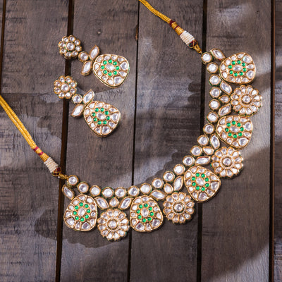 Kundan Set