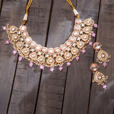 Kundan Necklace Set zevarbygeeta