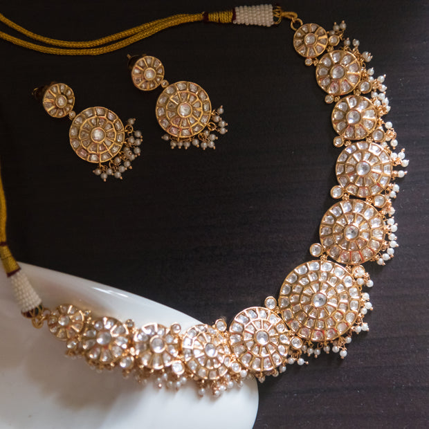 Kundan Set